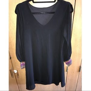 Cute Black V-neck Dress with Colored Detail Sleeve